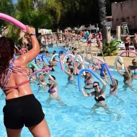4 Etoiles - Parc Aquatique - Efacf0 * Hyères